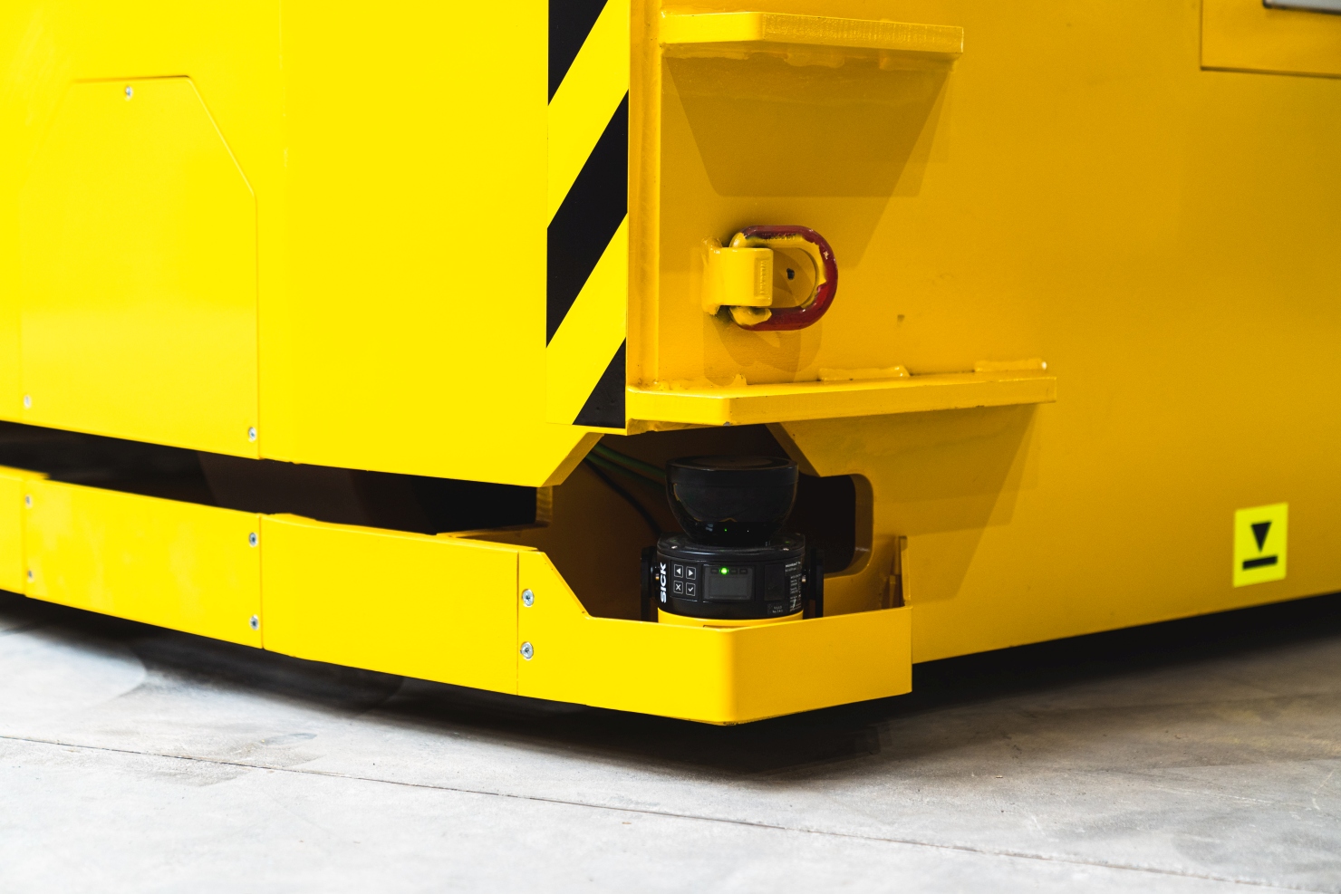 Coil_AGV_Personenschutz